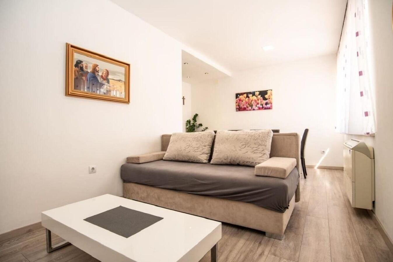 Apartments Andelko - Air Condition Baška Voda Esterno foto