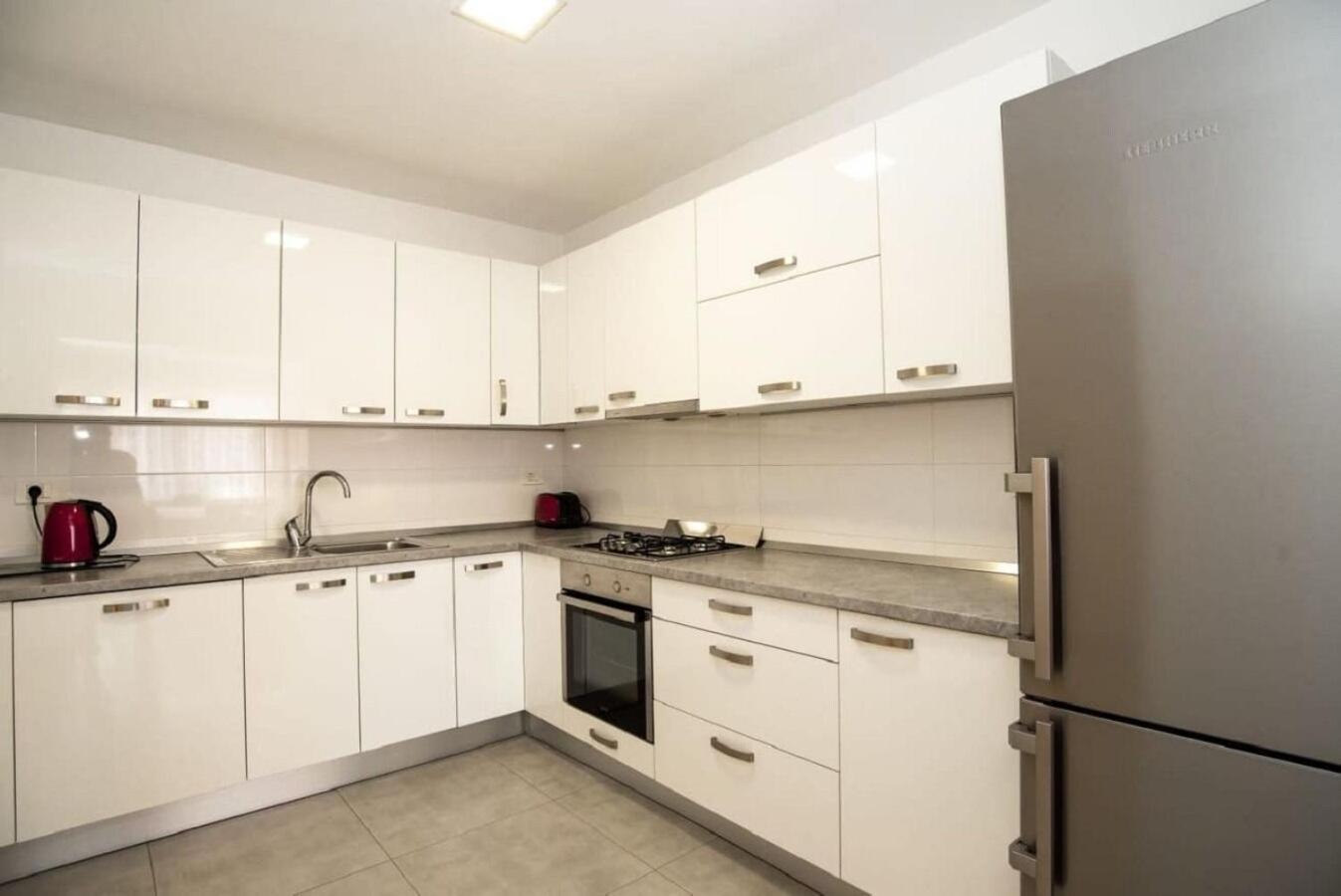 Apartments Andelko - Air Condition Baška Voda Esterno foto