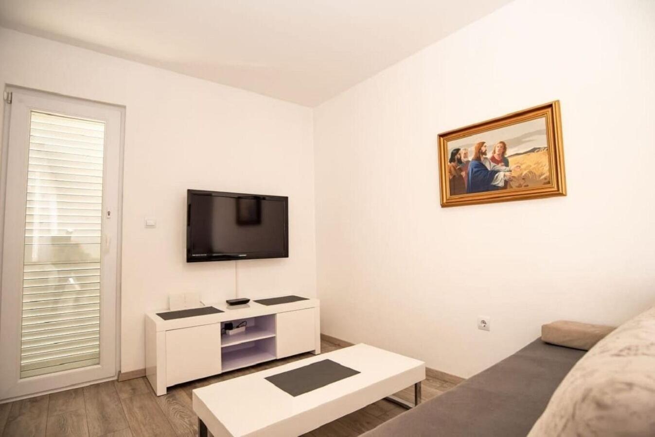 Apartments Andelko - Air Condition Baška Voda Esterno foto