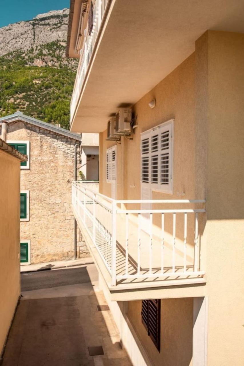 Apartments Andelko - Air Condition Baška Voda Esterno foto